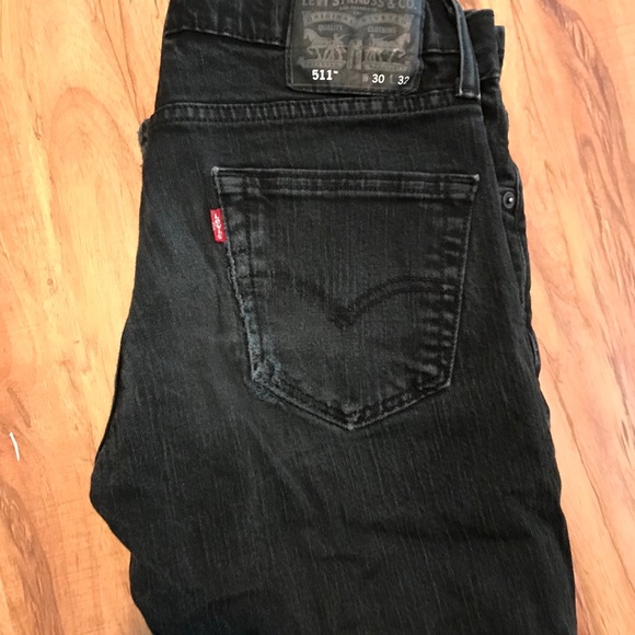 men's levi's black slim jeans